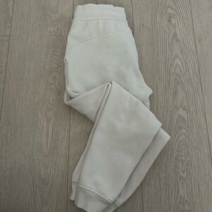 lululemon scuba jogger size 2